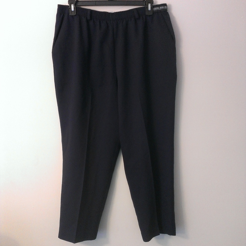 KORET Women's Black Pants 20W Pockets EUC